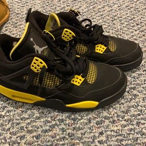 Slightly used size 8 nike air jordans